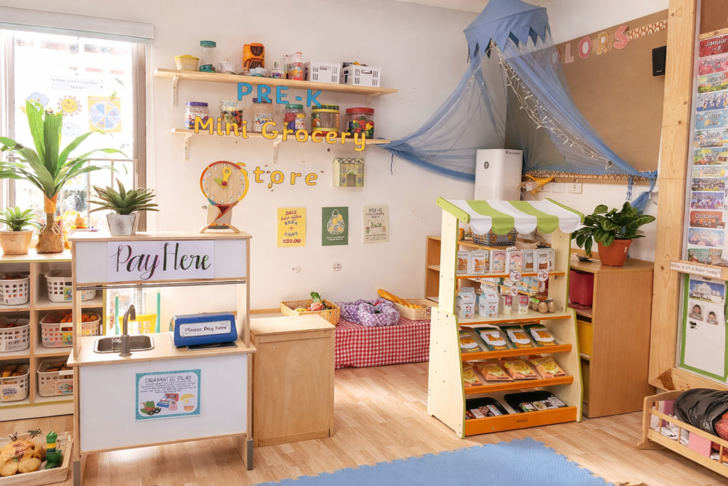 mini grocery store pretend play